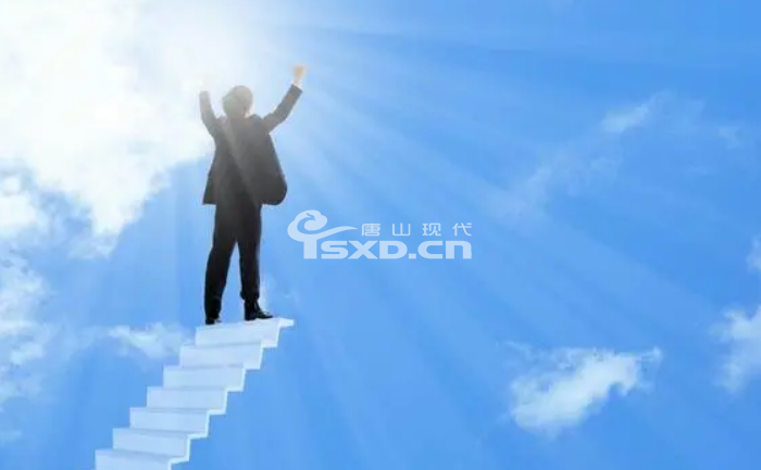 初中升學失利直接步入社會還是進培訓學校學門技術